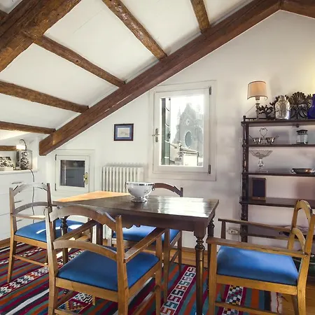 San Polo - Locappart Apartmán *